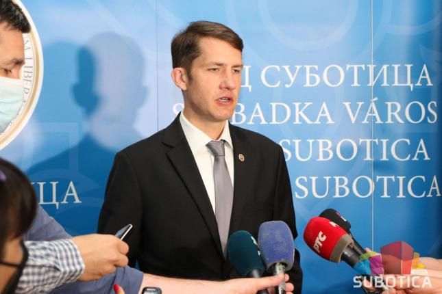 Održan okrugli sto "Poverenje u institucije"