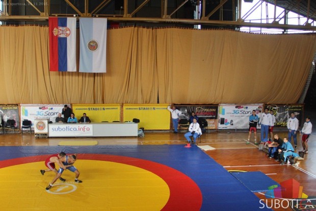 Rvači Spartaka maksimalni protiv Mladosti (8:0)