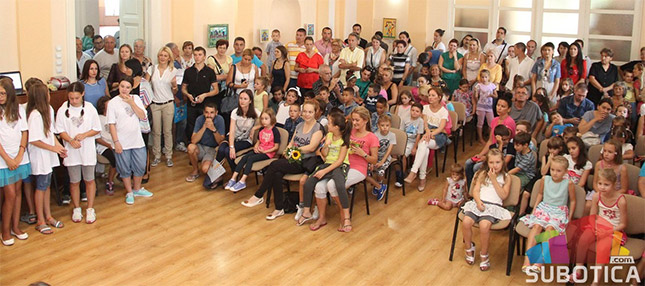 Upis prvaka u subotičke osnovne škole tokom aprila i maja
