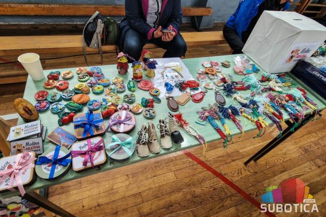 Više od 100 mališana iz socijalno ugroženih porodica učestvovalo u "Medinim kreativnim radionicama"