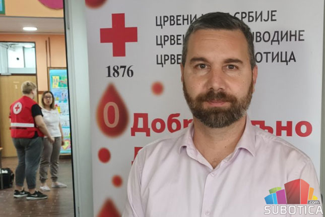Akcijom dobrovoljnog davanja krvi OŠ "Kizur Ištvan" obeležila Dan škole