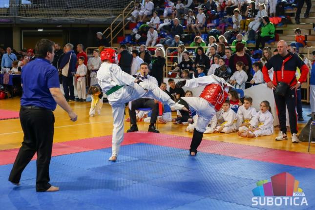 Više od 1.200 učesnika na 24. "Super Enpi kupu" u karateu