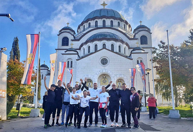 Sedmoro veličanstvenih - Subotičani istrčali humanitarnu štafetnu trku za Leonu