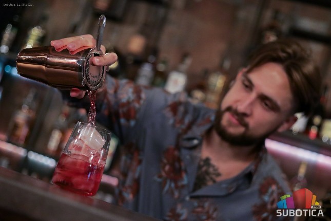 Umetnost koktela - kada se u čaši susretnu užitak i lepota