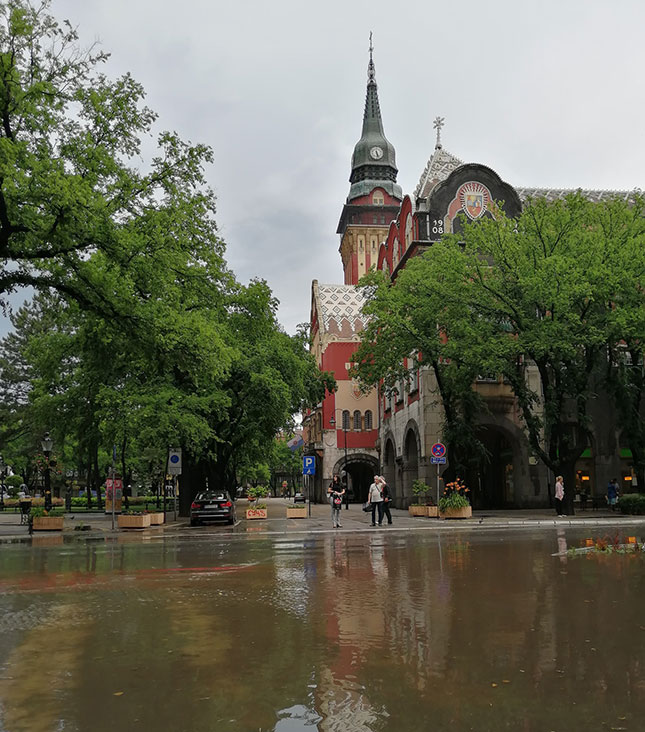 Poplave su posledica jakih kiša i slabog kapaciteta odvoda