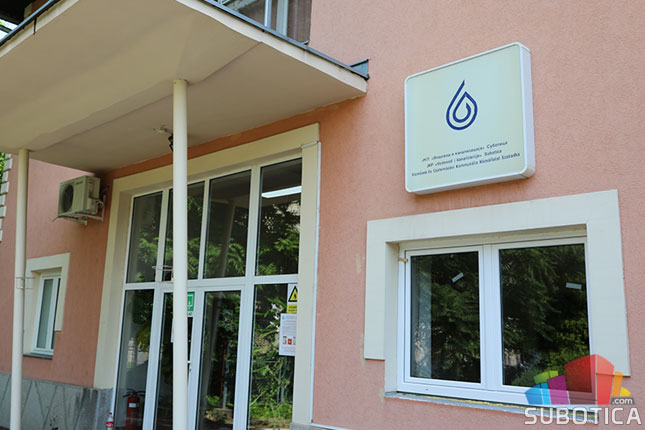 Poplave su posledica jakih kiša i slabog kapaciteta odvoda