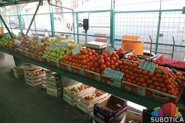 Sezonsko voće i povrće – luksuz ili potreba?