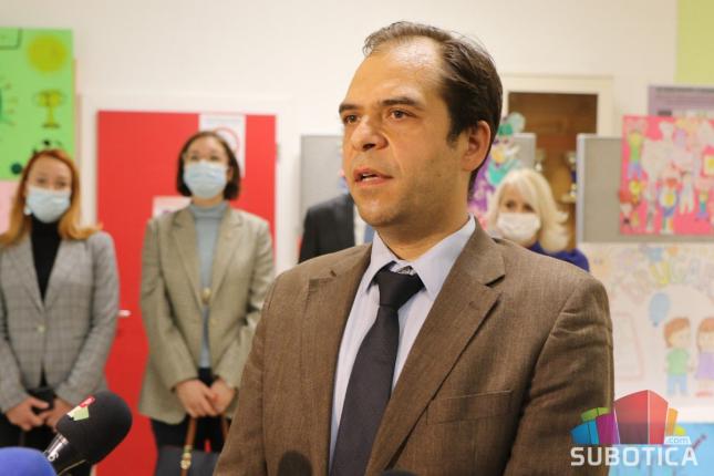 OŠ "Majšanski put" dobila LED rasvetu