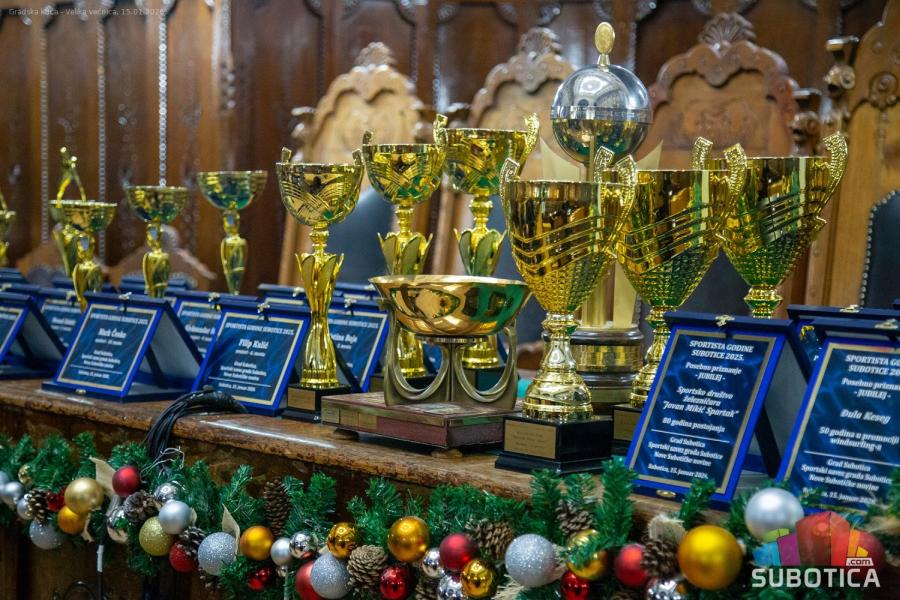 Uručena priznanja najboljim sportistima: Barna, Erdeg i Crnobrnja na čelu laureata