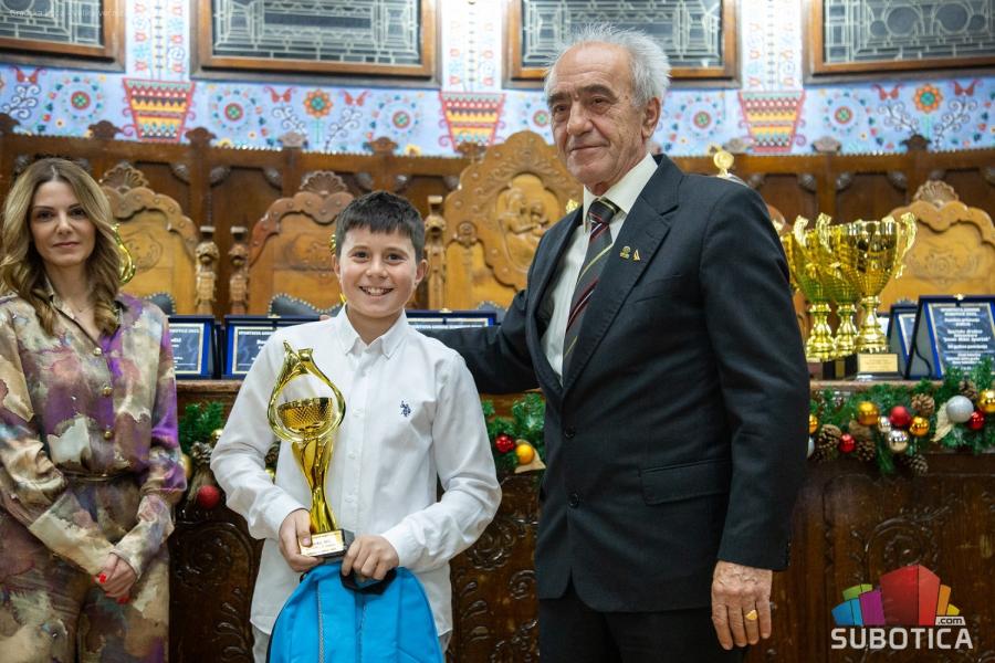 Uručena priznanja najboljim sportistima: Barna, Erdeg i Crnobrnja na čelu laureata