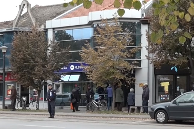 Otkriveni i privedeni pljačkaši banke u Bačkoj Topoli, otuđeni novac pronađen
