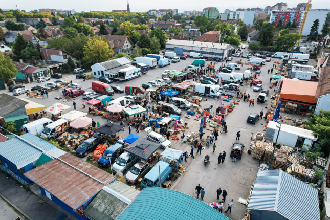 Jubilarni 20. "Vašar zimnice" na Kvantašu okupio veliki broj prodavaca i kupaca