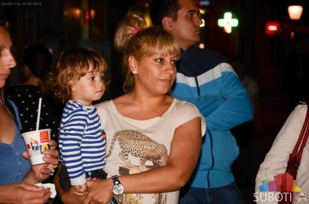 Mladi Subotičani pesmom daju podršku ugroženima od poplava