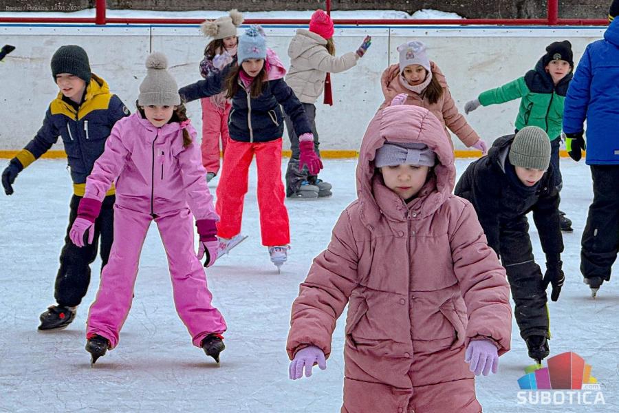 Hokej: Spartak u punom ritmu uprkos uslovima - za vikend "Spartans", naredni "Winter classic"