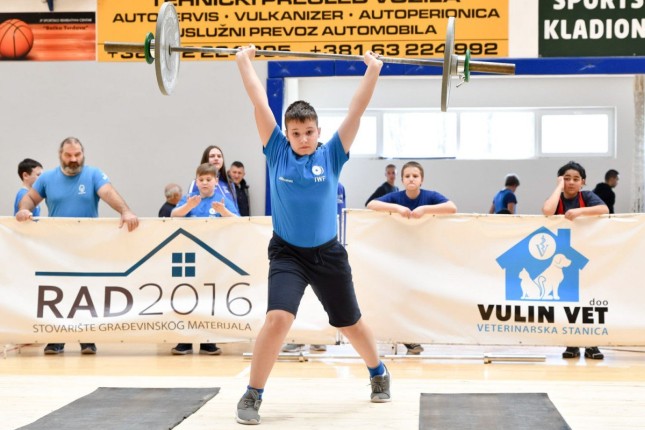 Dizanje tegova: Subotičani osvojili 16 medalja na Prvenstvu Vojvodine