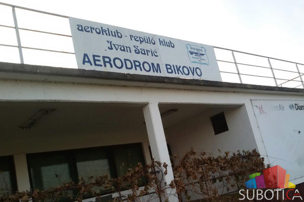 Poginuo padobranac na Bikovu