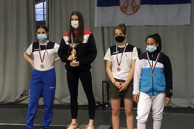 Mačevanje: Uspešni nastupi Spartakovih takmičara na prvenstvima Srbije za pionire, kadete, juniore i seniore