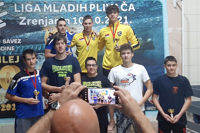 Plivanje: "Spartak Prozivka" treći u Zrenjaninu