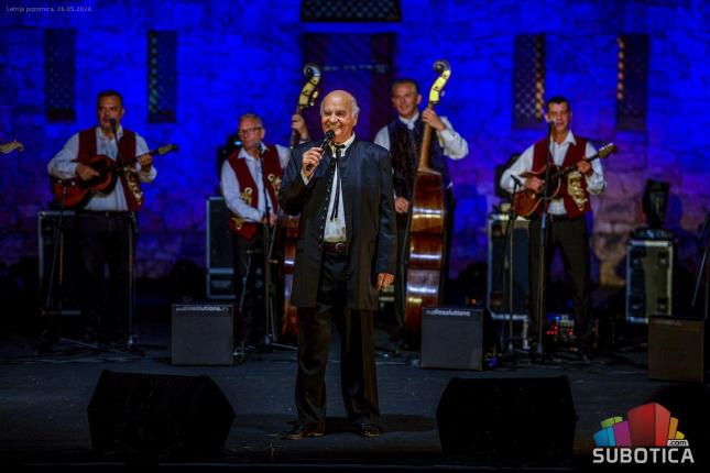 Koncerte na Letnjoj pozornici tokom vikenda posetilo više od 2.000 ljudi