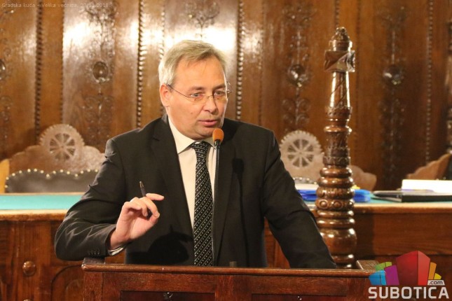 Kredit za nove gradske autobuse, plate vozačima bi od marta mogle da idu na gore