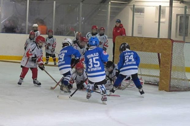 Zahuktava se sezona u hokeju na ledu
