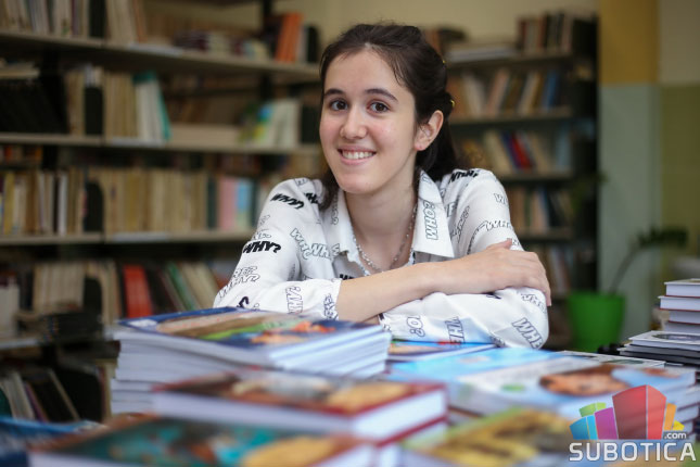 Oni dolaze: Olga Jevtić, maturantkinja OŠ "Sonja Marinković"