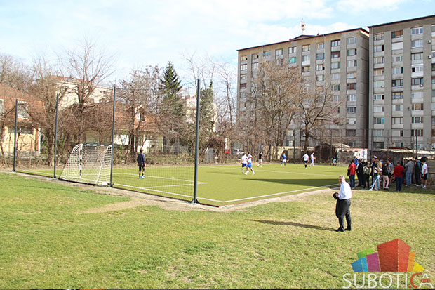 Otvoren renovirani teren za mali fudbal u okviru Studentskog centra