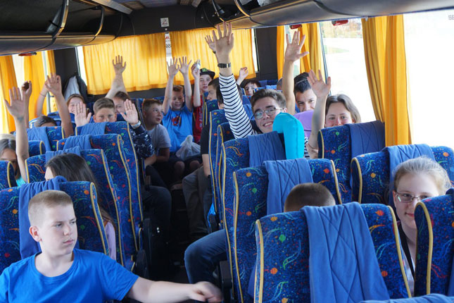 Đaci boravili u Nišu zahvaljujući solidarnom dinaru