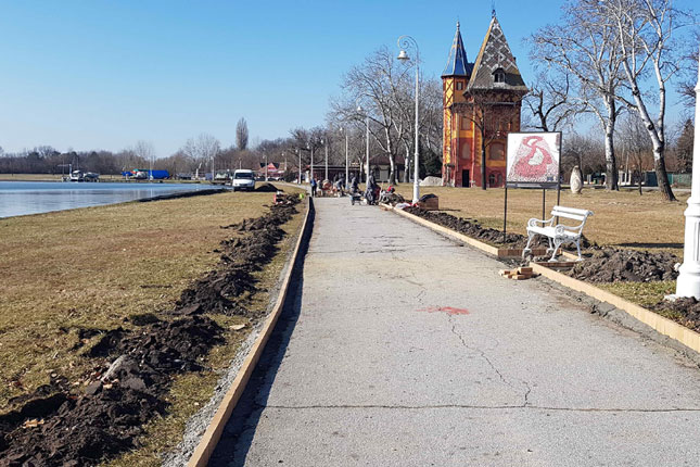 Nastavljeni radovi na uređenju šetališta pored Palićkog jezera