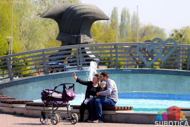 Prozivka uz ambulantu dobija i centralnu garažu, a predviđen je i prostor za izgradnju još 230 stanova