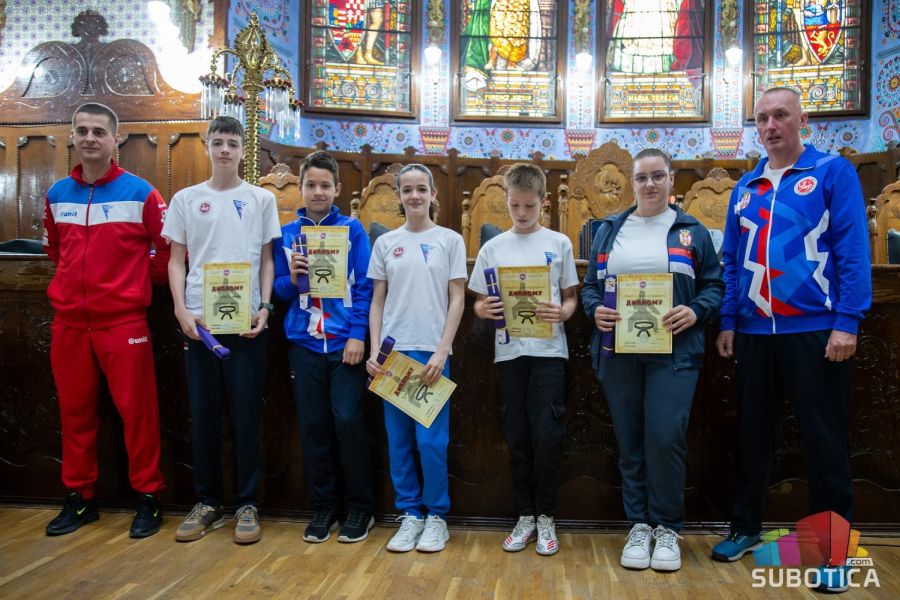 Karate klub "Spartak-Enpi" sumirao sezonu: Priznanja za šampionsku godinu i najava novih izazova