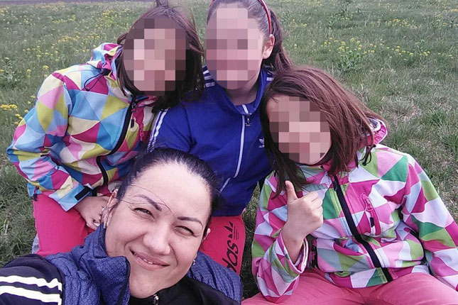 Policajka i posvećena majka tri devojčice