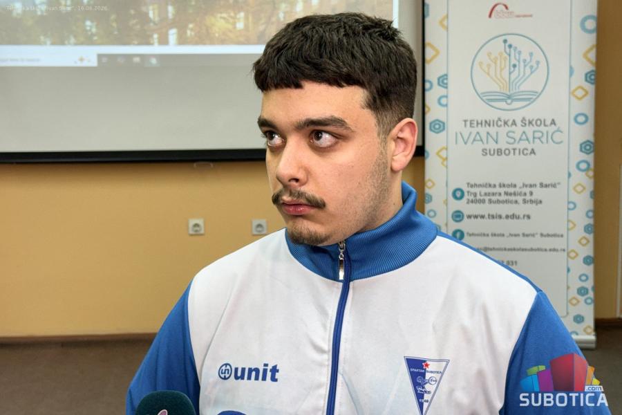 Tehnička škola "Ivan Sarić" nagradila najuspešnije učenike