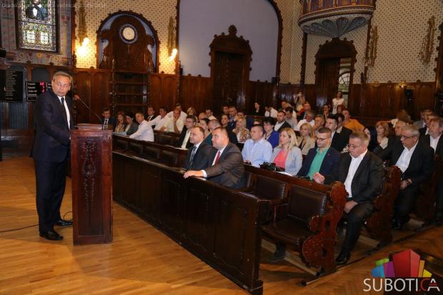 Subotica dobila novog gradonačelnika i članove Gradskog veća