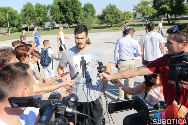 Teren na Prozivci nosi ime Nikole Kalinića