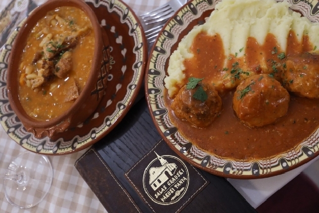 Salaš gradski - kuća tradicionalnih ukusa od sada na novoj adresi