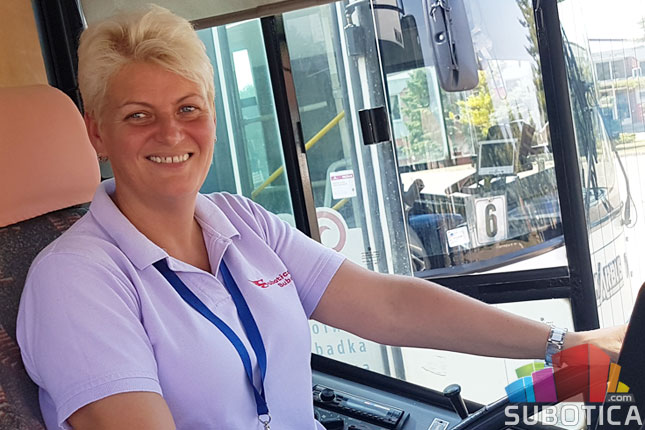 Eržika i Milomirka dve decenije za volanom autobusa