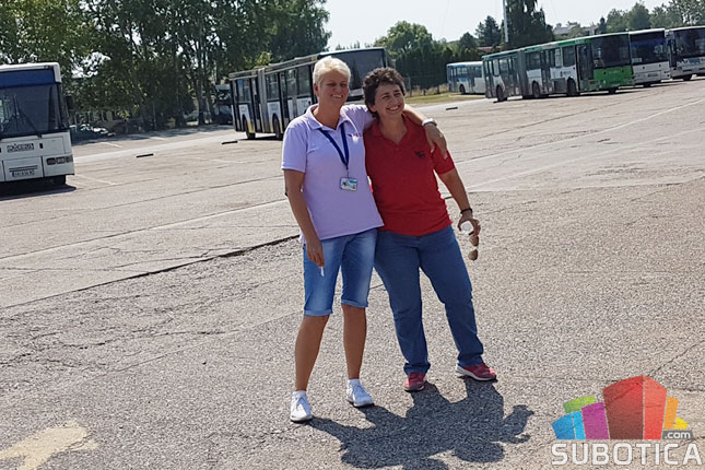 Eržika i Milomirka dve decenije za volanom autobusa