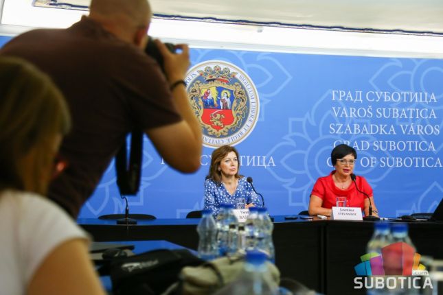 „Palićke notice“ u utorak na Letnjoj pozornici na Paliću