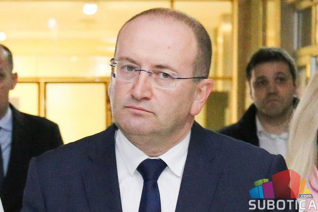 Nema novoinficiranih koronom, jedini potvrđeni slučaj prebačen u Novi Sad, stanje mu stabilno