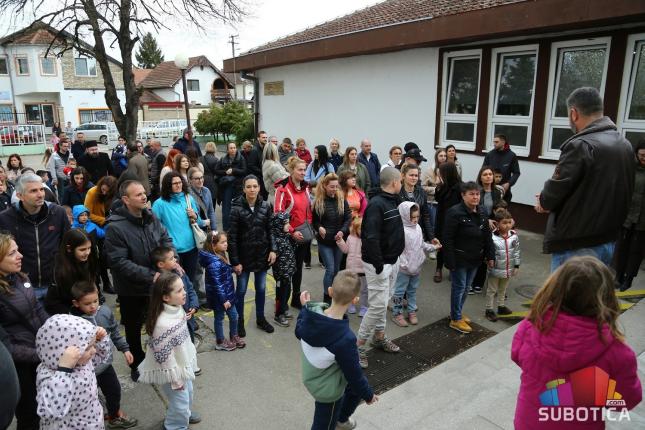 OŠ "Kizur Ištvan" otvorila vrata škole budućim prvacima