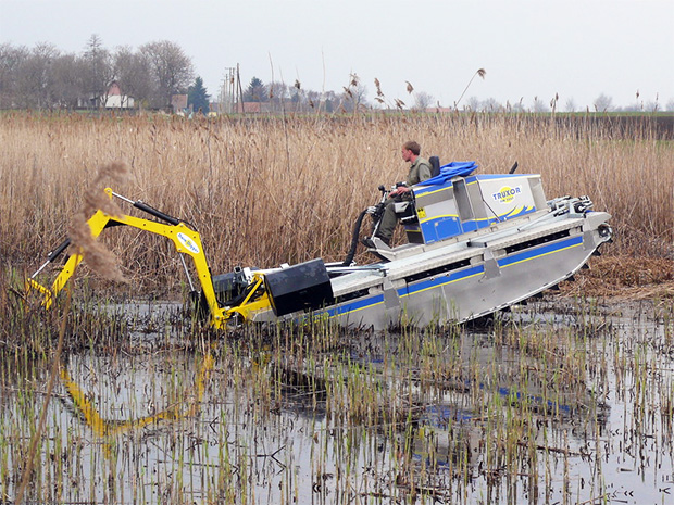 Nabavka vodenog kombajna-amfibije i njegova namena