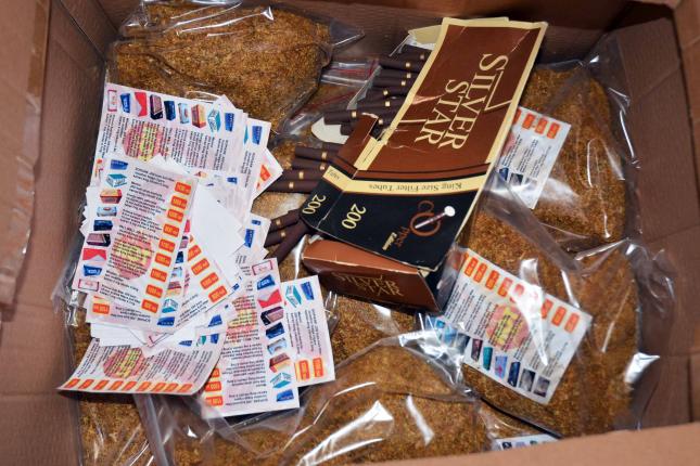 Policija zaplenila veću količinu rezanog duvana i paklica cigareta bez akciznih markica