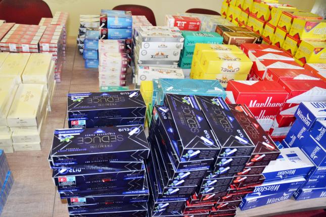 Policija zaplenila veću količinu rezanog duvana i paklica cigareta bez akciznih markica