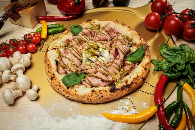 Subotički pica majstor Miloš Knežević osvojio prvo mesto na Svetskom prvenstvu u pravljenju pica