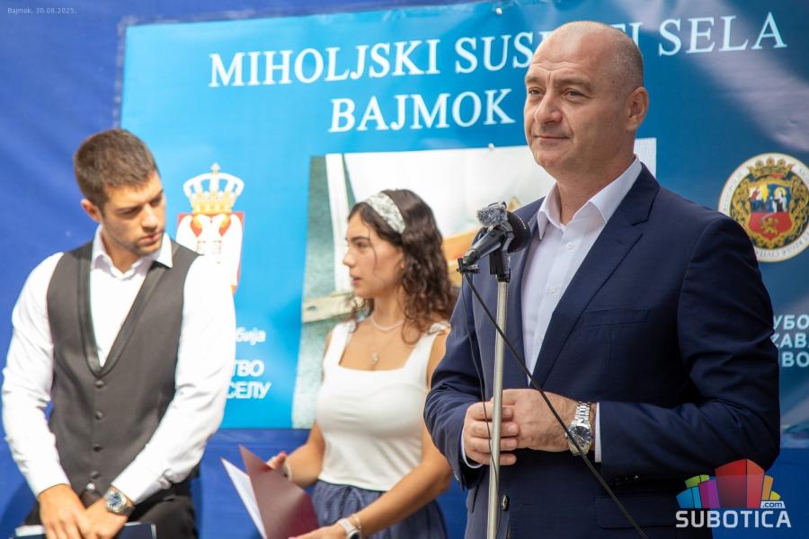 Jubilarni Festival bunjevačkih jela - Bajmok poslužio ukuse tradicije