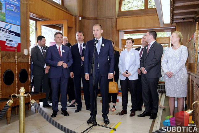 Premijerka i ministar zdravlja isprobali sistem "e-recept" u Subotici