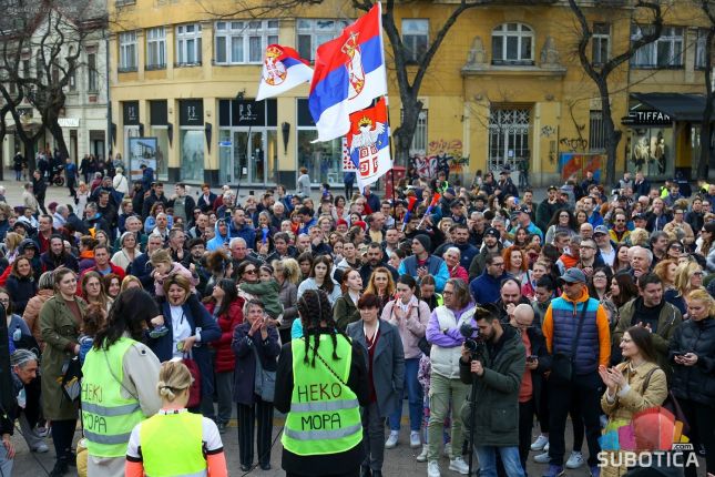 "Tura do Strazbura" - studenti biciklisti dočekani u Subotici, sutra nastavljaju put