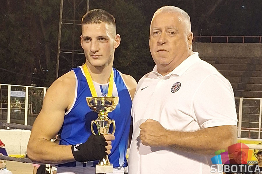 Boks: Melinda Utaši i Đorđe Đorić pobednici 43. „Vojvođanske zlatne rukavice“