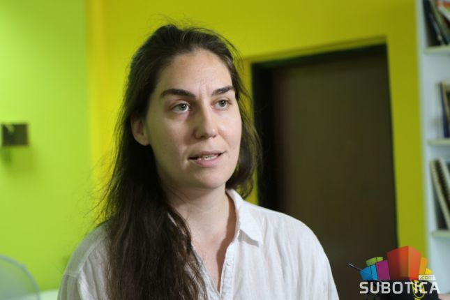 Istraživanje "Ispred ekrana" - svaka druga devojka preživela nasilje u digitalnom prostoru